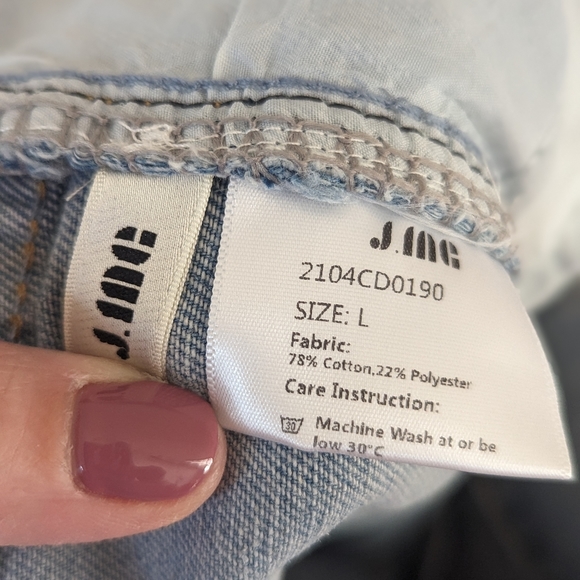 J. ING High Rise Wide Leg Frayed Jeans - Picture 10 of 10